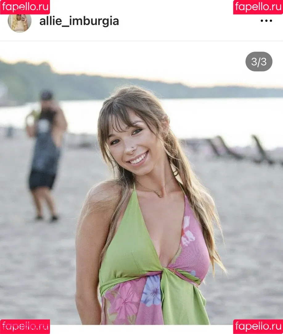 Ali / Allliieee333 / aliaremyinitials Onlyfans Photo Gallery 