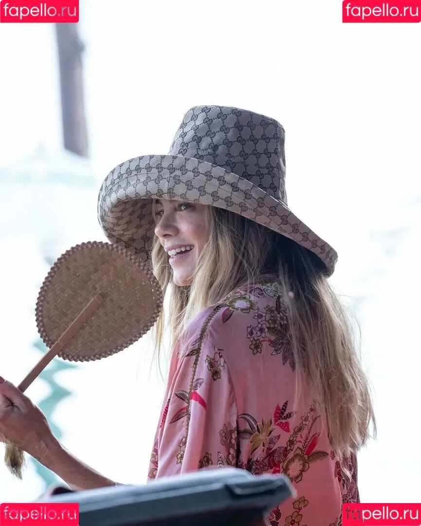 Michelle Monaghan / michellemonaghan / realmonaghan Onlyfans Photo Gallery 