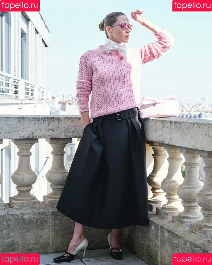 Michelle Monaghan / michellemonaghan / realmonaghan Onlyfans Photo Gallery 