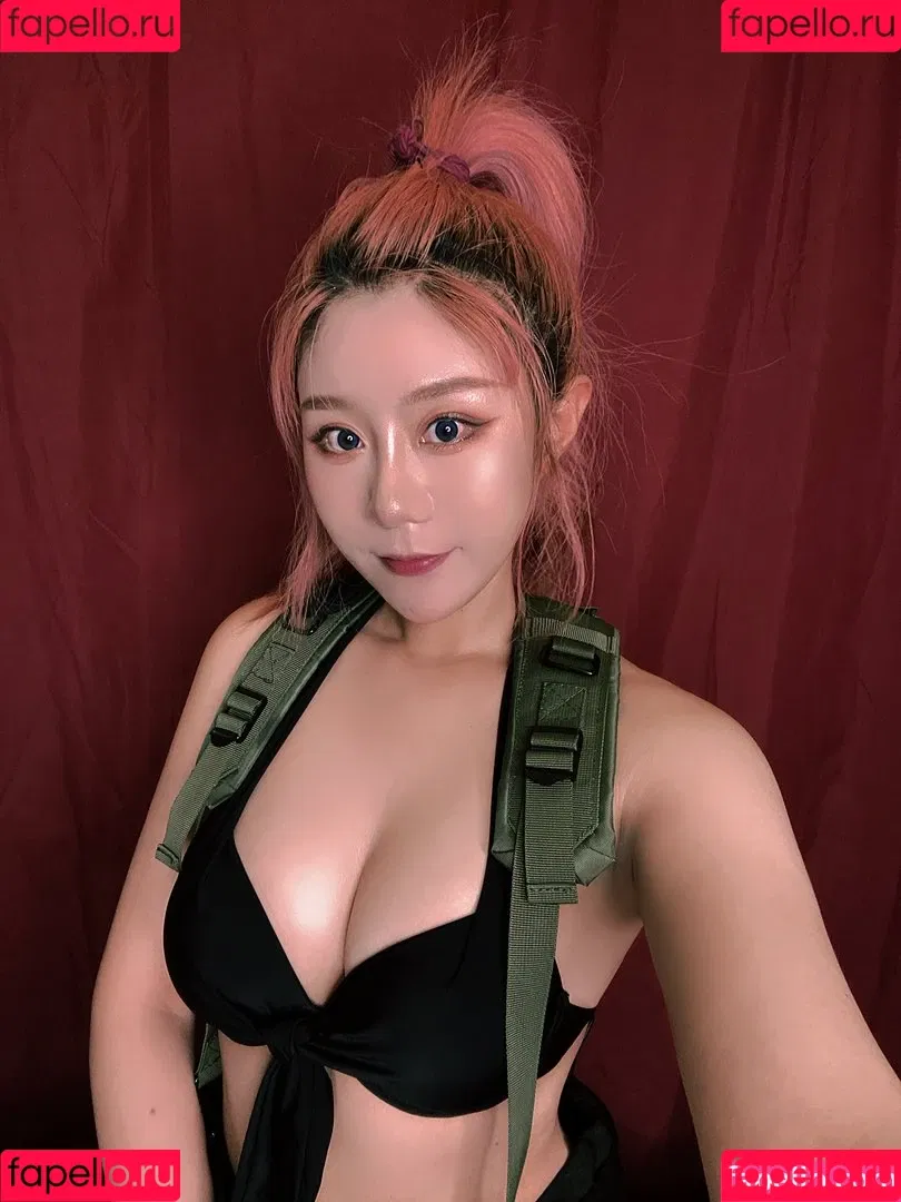 Uying ASMR / UyingASMR Onlyfans Photo Gallery 