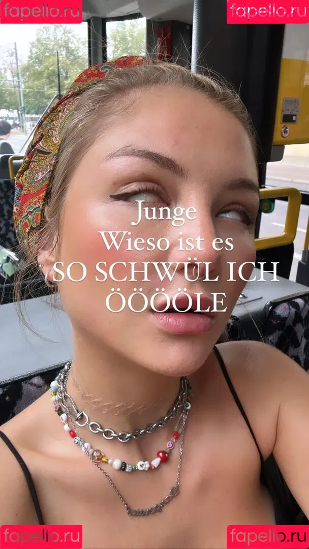 Juleslw / Julia Wulf Onlyfans Photo Gallery 