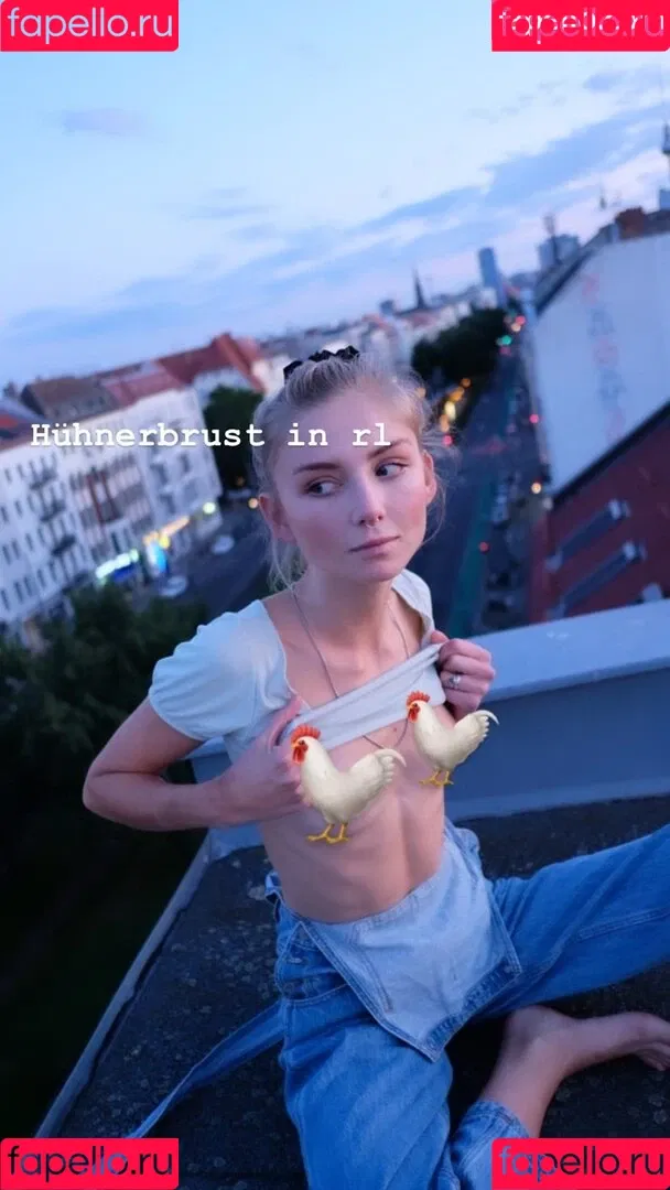 Juleslw / Julia Wulf Onlyfans Photo Gallery 