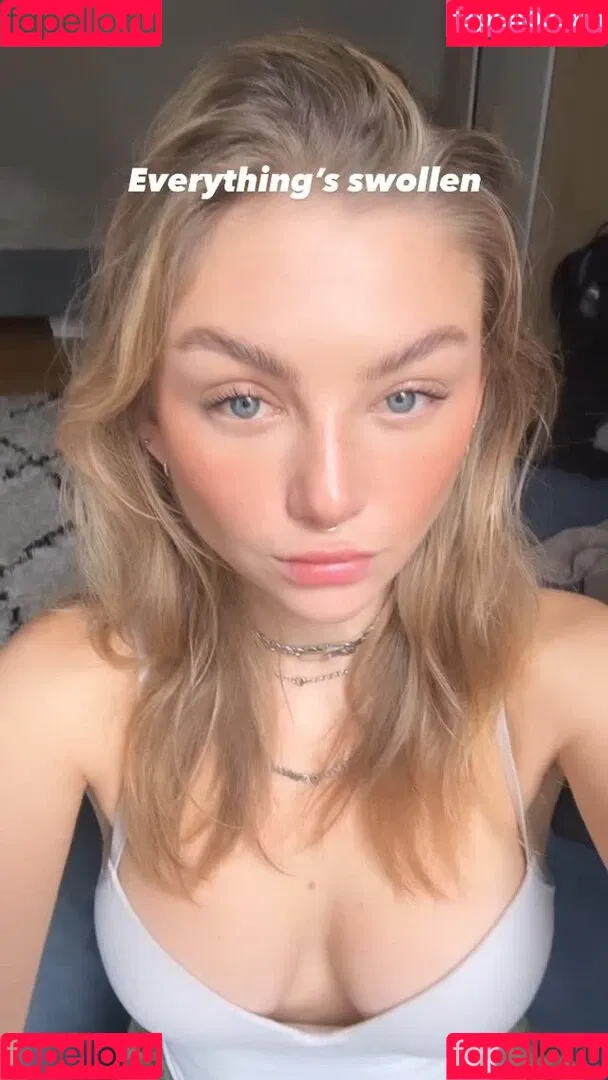 Juleslw / Julia Wulf Onlyfans Photo Gallery 