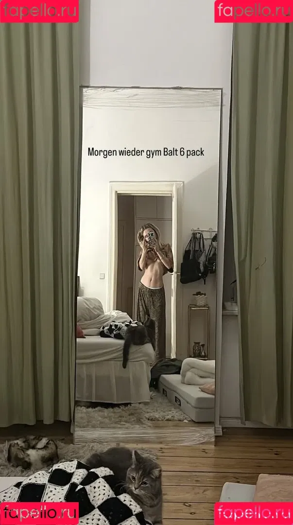 Juleslw / Julia Wulf Onlyfans Photo Gallery 