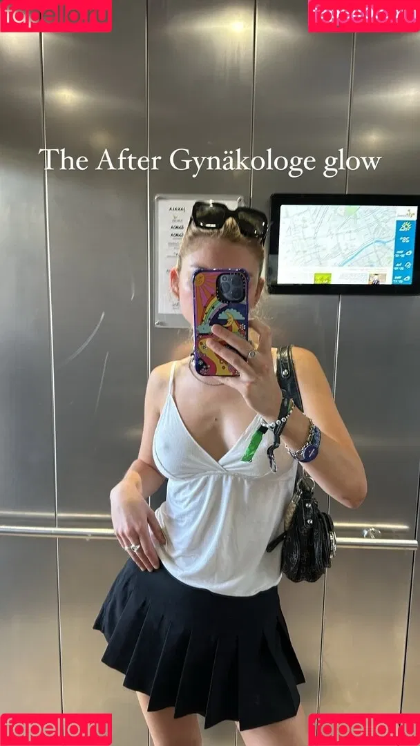 Juleslw / Julia Wulf Onlyfans Photo Gallery 