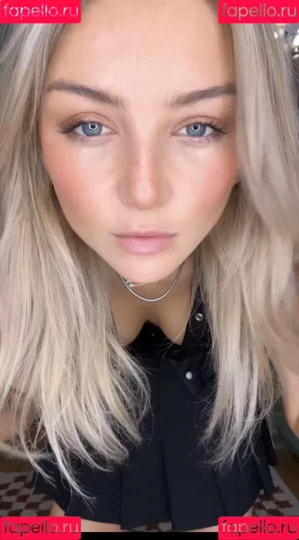 Juleslw / Julia Wulf Onlyfans Photo Gallery 