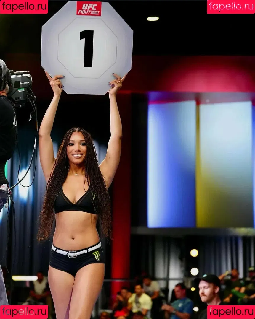 Brookliyn Wren / UFC Ring Girl / brookliyn_wren / brookliynwren / helloBROOKLIYN Onlyfans Photo Gallery 
