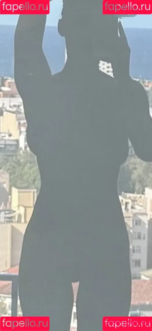 Brookliyn Wren / UFC Ring Girl / brookliyn_wren / brookliynwren / helloBROOKLIYN Onlyfans Photo Gallery 