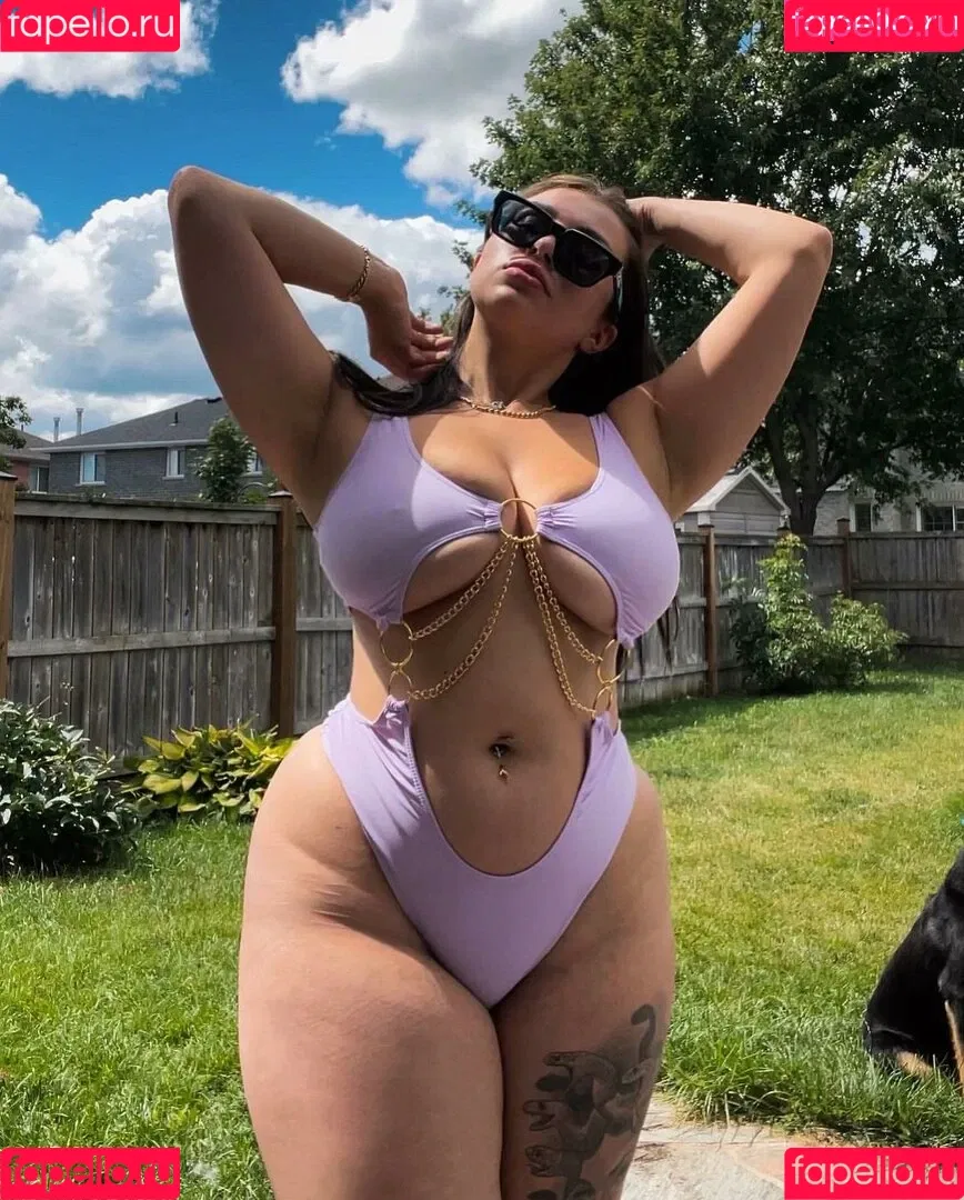 Shhhar / chvrlctte / shhhare Onlyfans Photo Gallery 