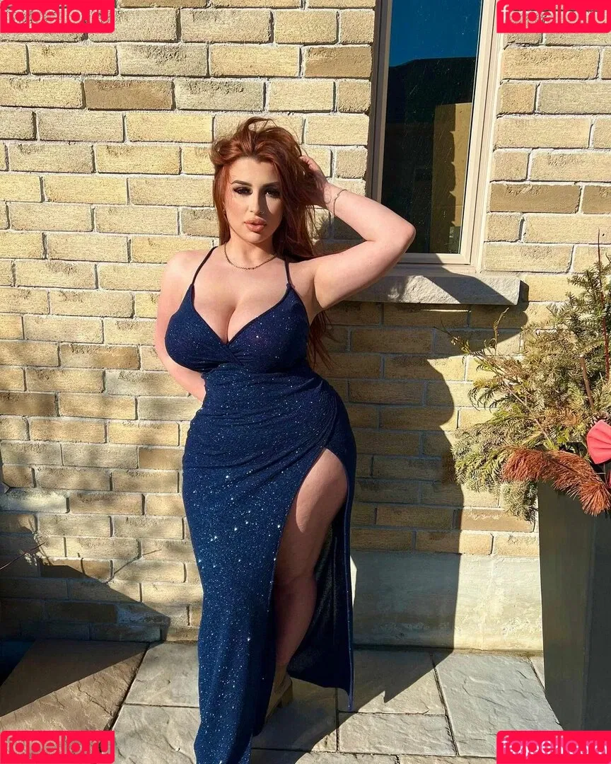 Shhhar / chvrlctte / shhhare Onlyfans Photo Gallery 