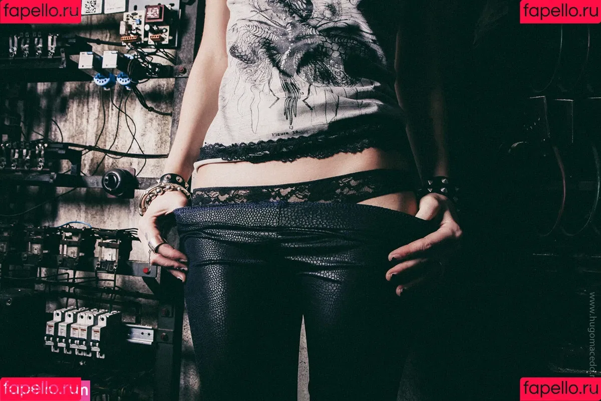 Demonia / demonia.shoes / demonia_sg Onlyfans Photo Gallery 