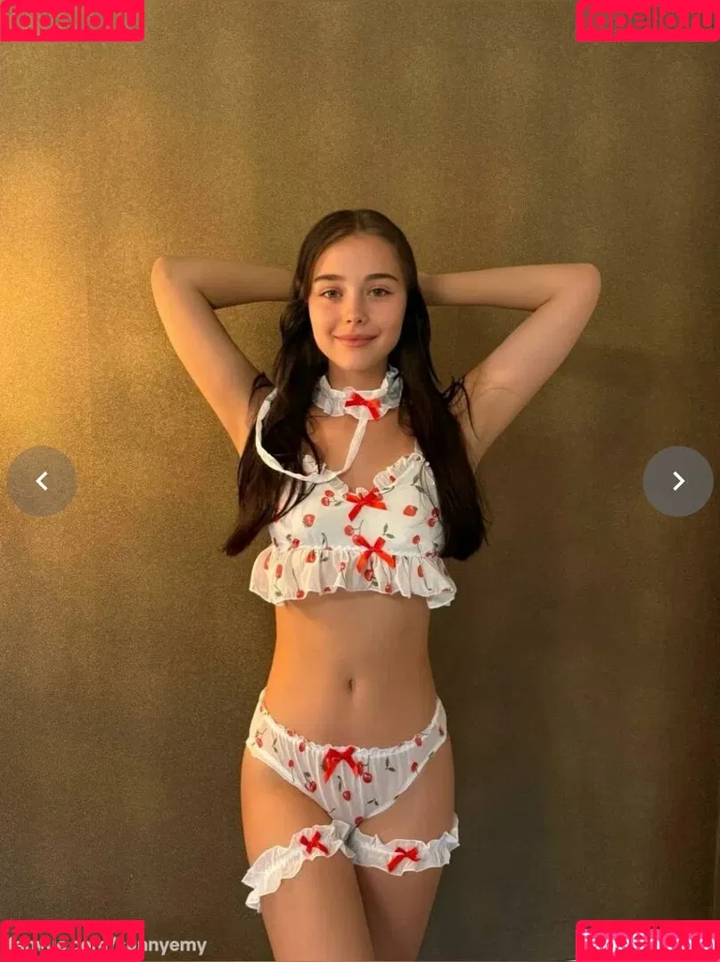 Luiza Martins / luisa-martins / luizamartins Onlyfans Photo Gallery 