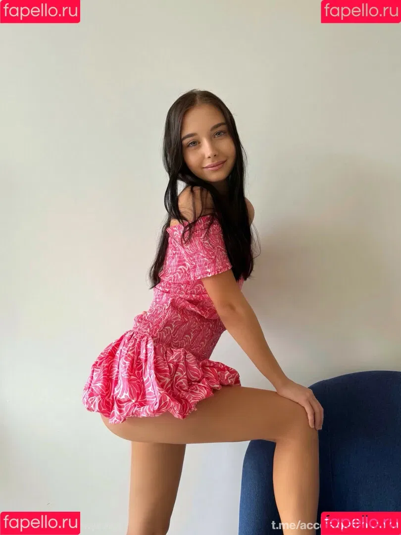 Luiza Martins / luisa-martins / luizamartins Onlyfans Photo Gallery 