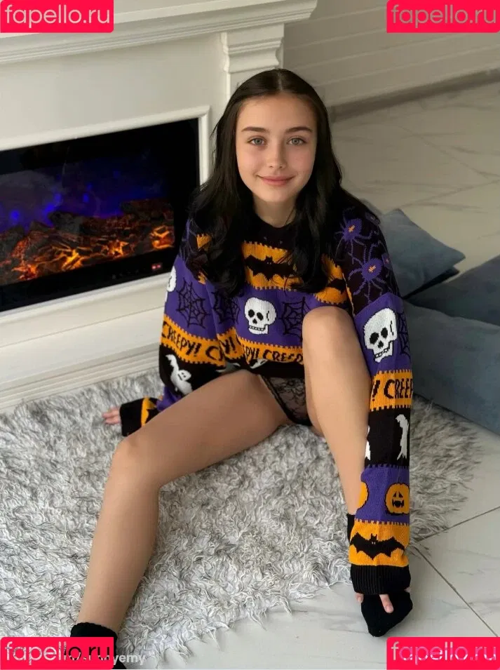 Luiza Martins / luisa-martins / luizamartins Onlyfans Photo Gallery 