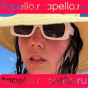 peatykittykis / peatykittykiss Onlyfans Photo Gallery 