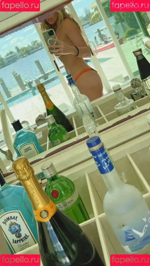 Adriane Galisteu / galisteuoficial Onlyfans Photo Gallery 