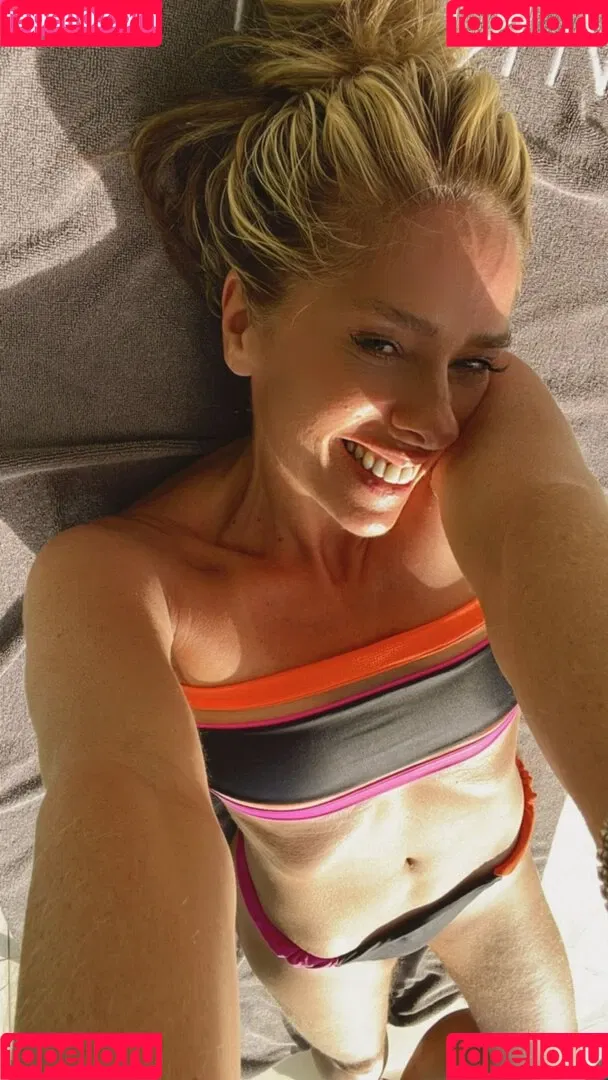 Adriane Galisteu / galisteuoficial Onlyfans Photo Gallery 