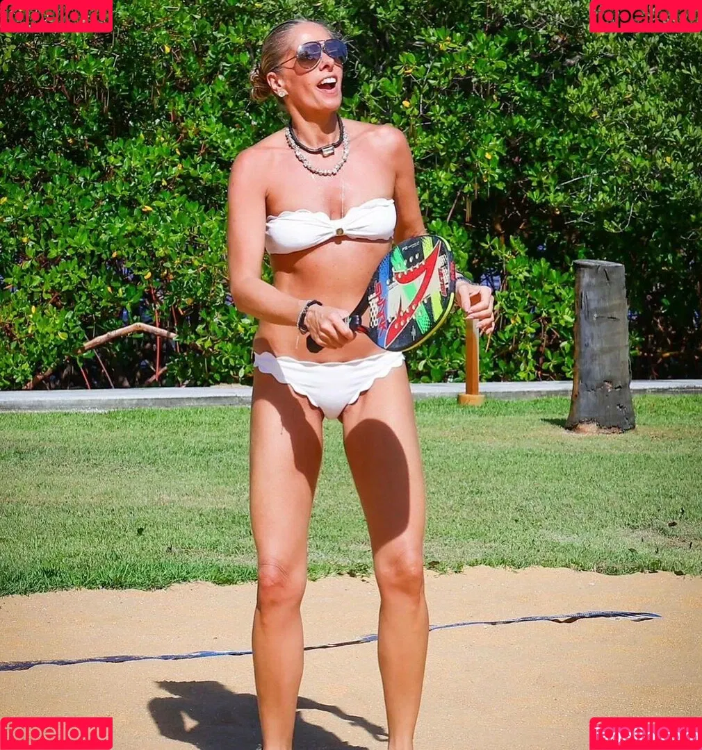 Adriane Galisteu / galisteuoficial Onlyfans Photo Gallery 