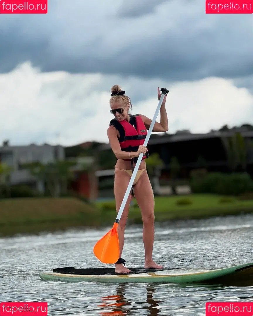 Adriane Galisteu / galisteuoficial Onlyfans Photo Gallery 