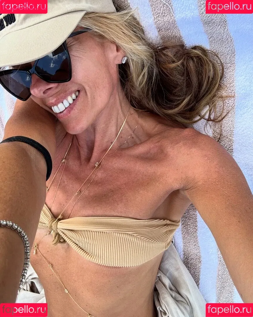 Adriane Galisteu / galisteuoficial Onlyfans Photo Gallery 