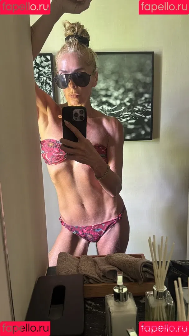 Adriane Galisteu / galisteuoficial Onlyfans Photo Gallery 