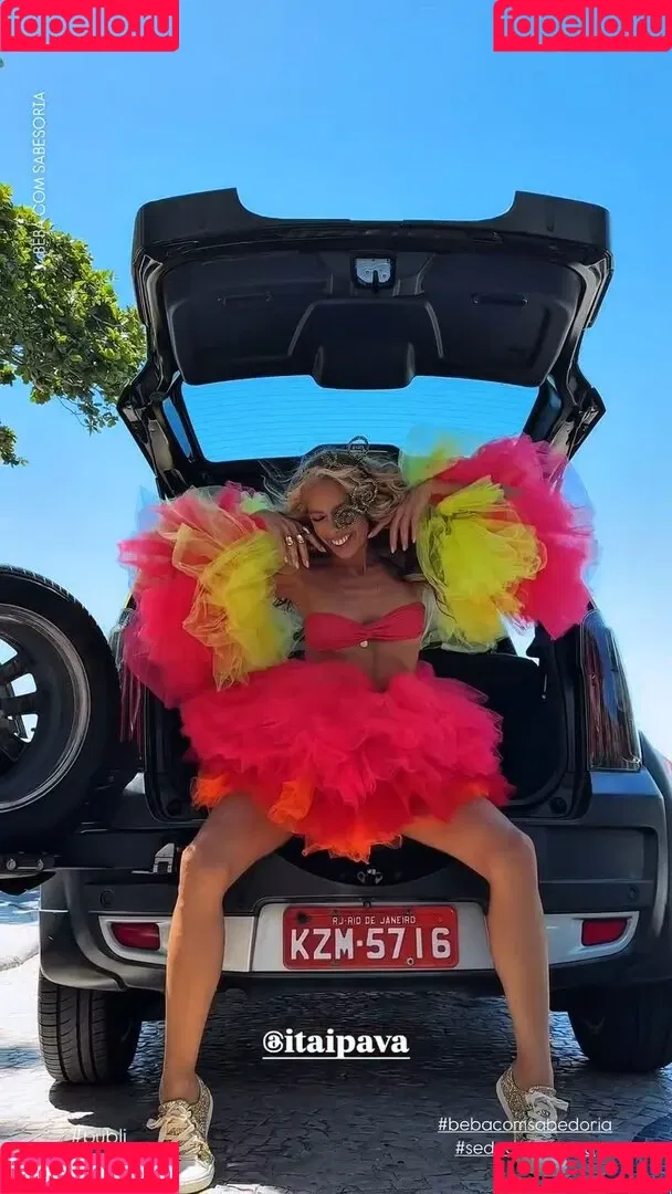 Adriane Galisteu / galisteuoficial Onlyfans Photo Gallery 