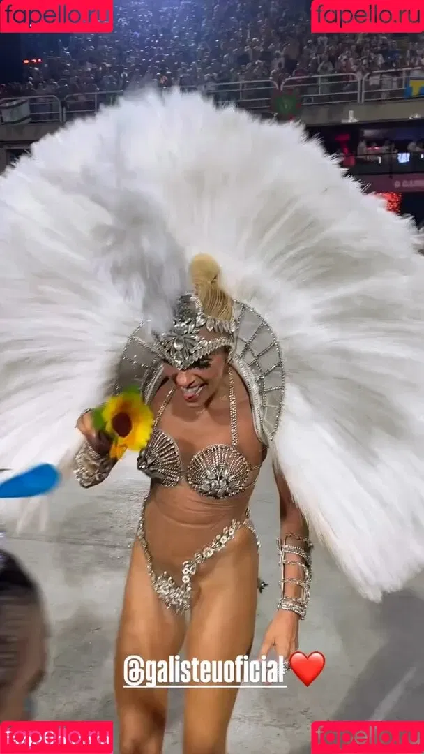 Adriane Galisteu / galisteuoficial Onlyfans Photo Gallery 