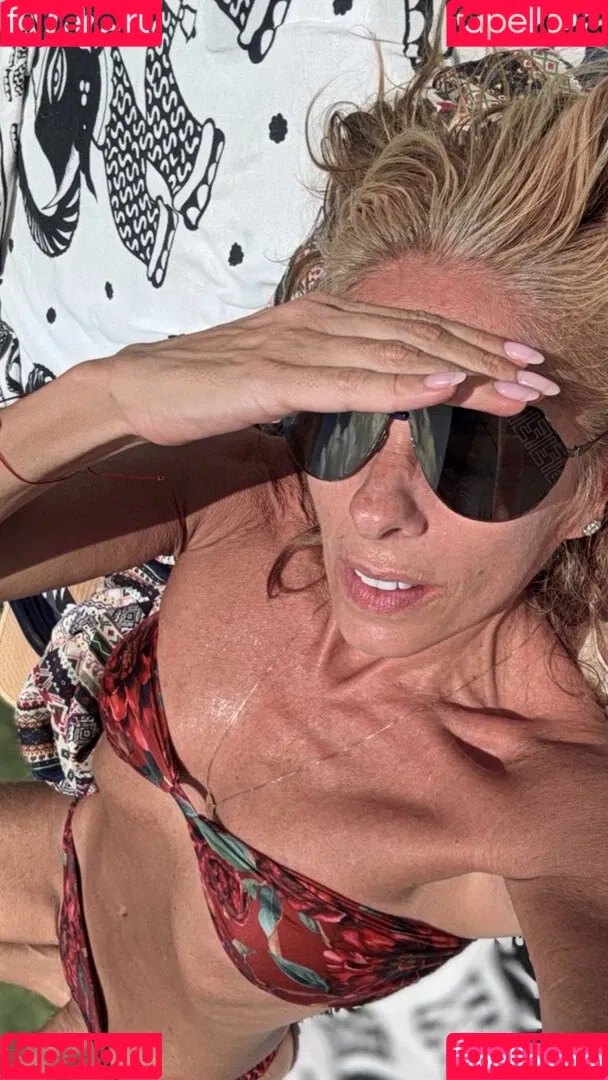 Adriane Galisteu / galisteuoficial Onlyfans Photo Gallery 