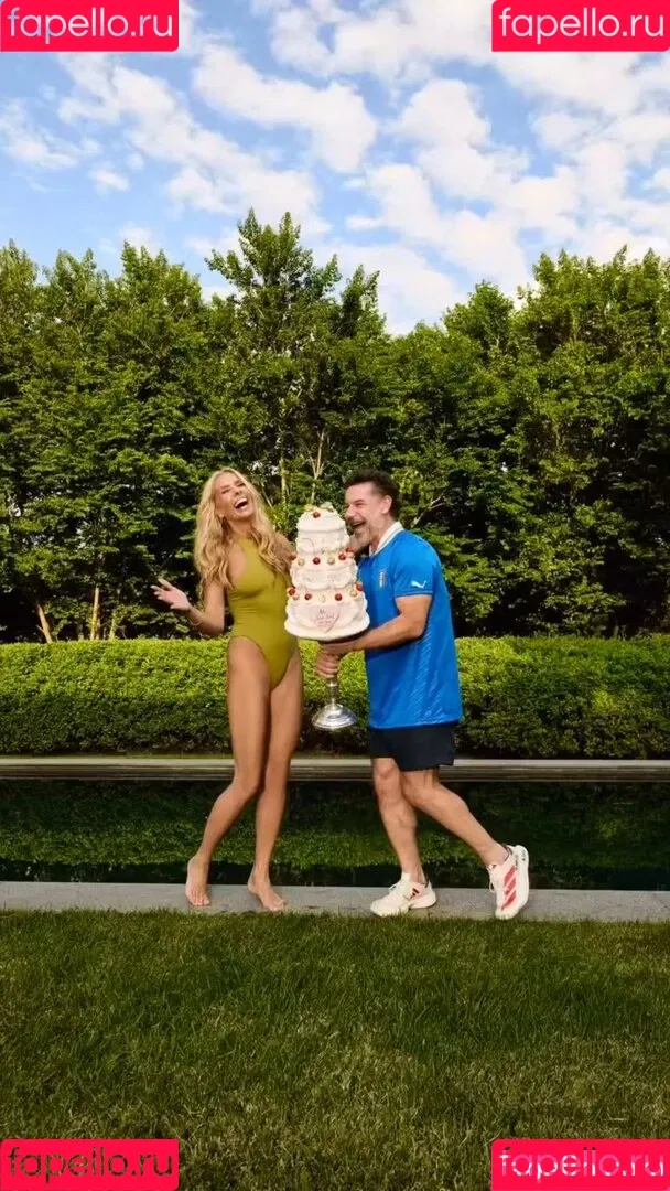 Adriane Galisteu / galisteuoficial Onlyfans Photo Gallery 