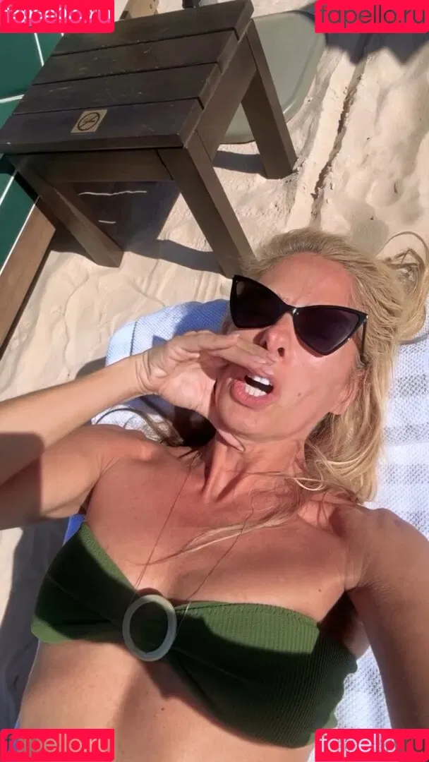 Adriane Galisteu / galisteuoficial Onlyfans Photo Gallery 