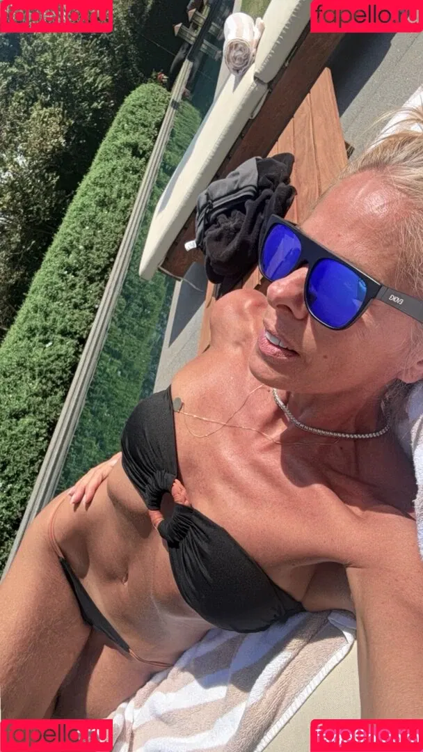 Adriane Galisteu / galisteuoficial Onlyfans Photo Gallery 