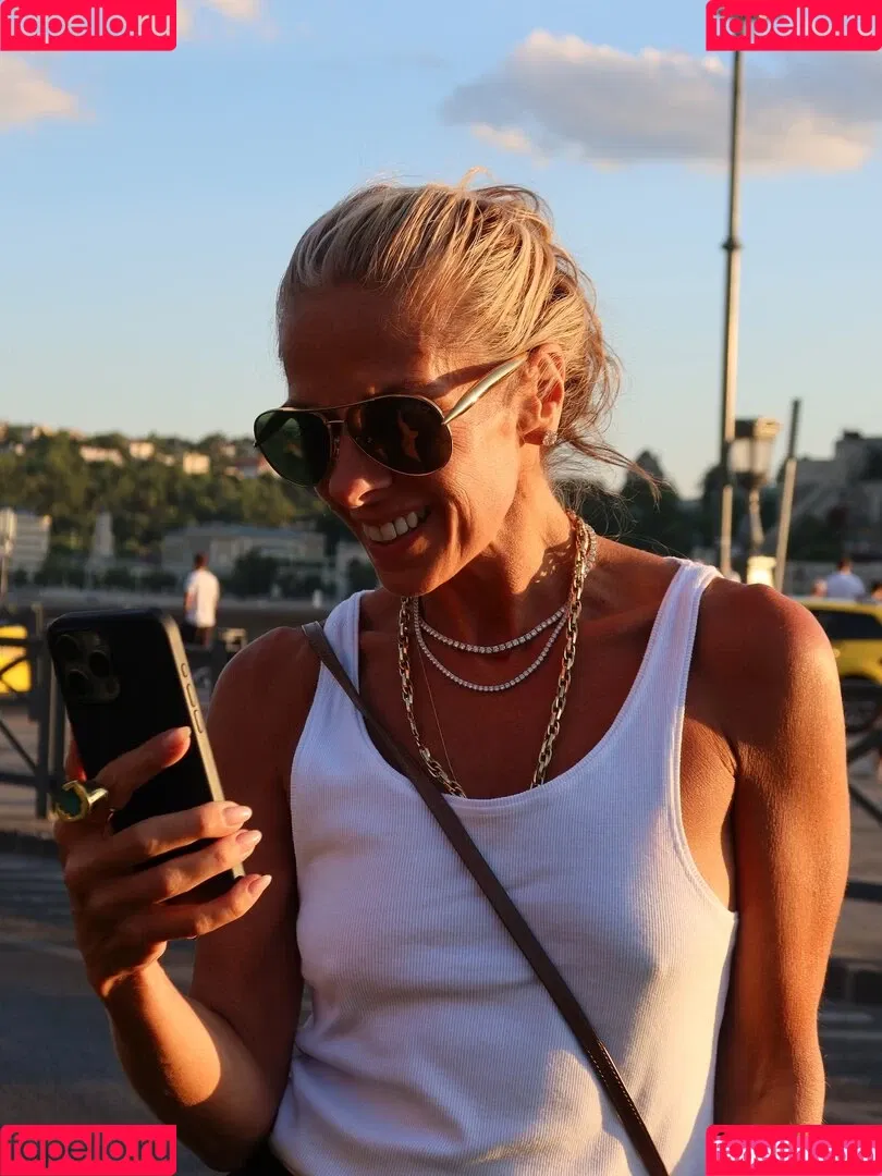 Adriane Galisteu / galisteuoficial Onlyfans Photo Gallery 