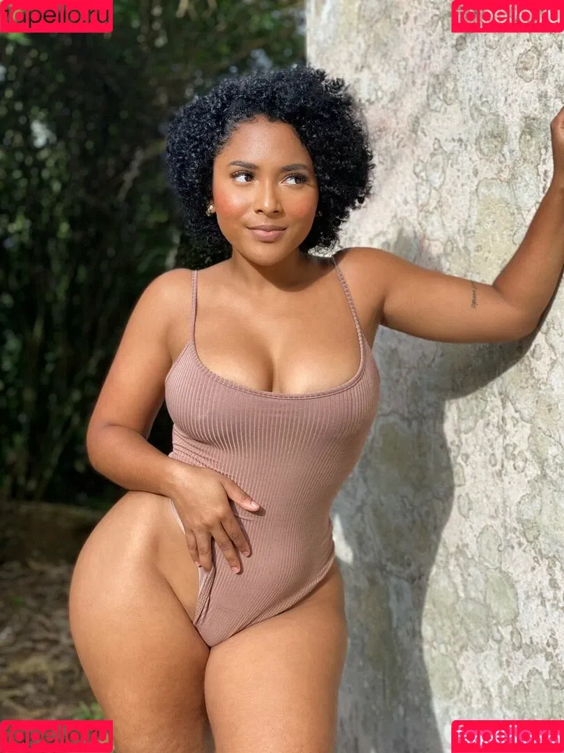 RaychelleMCM / Raychellemc Onlyfans Photo Gallery 