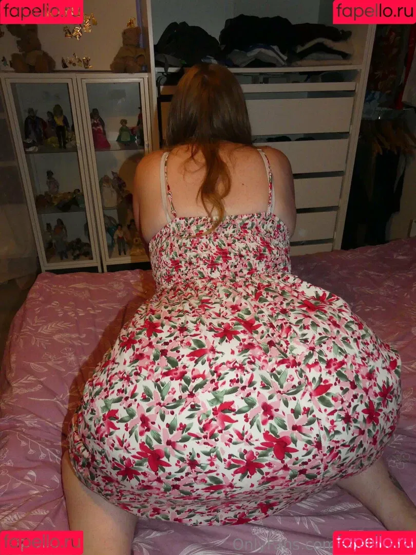 Divinenini / Nini Divine / Nini_Divine / nina.divine Onlyfans Photo Gallery 