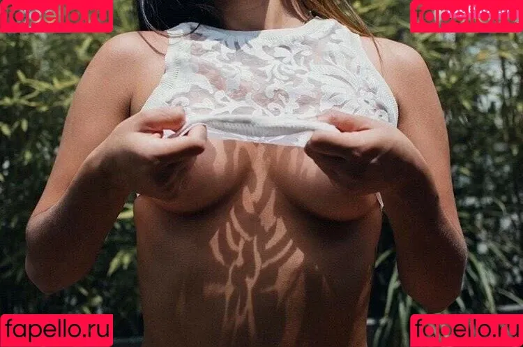 mariaparati20 / mariaparatii / veronica gandul / veronicagandul / veronicasornix Onlyfans Photo Gallery 