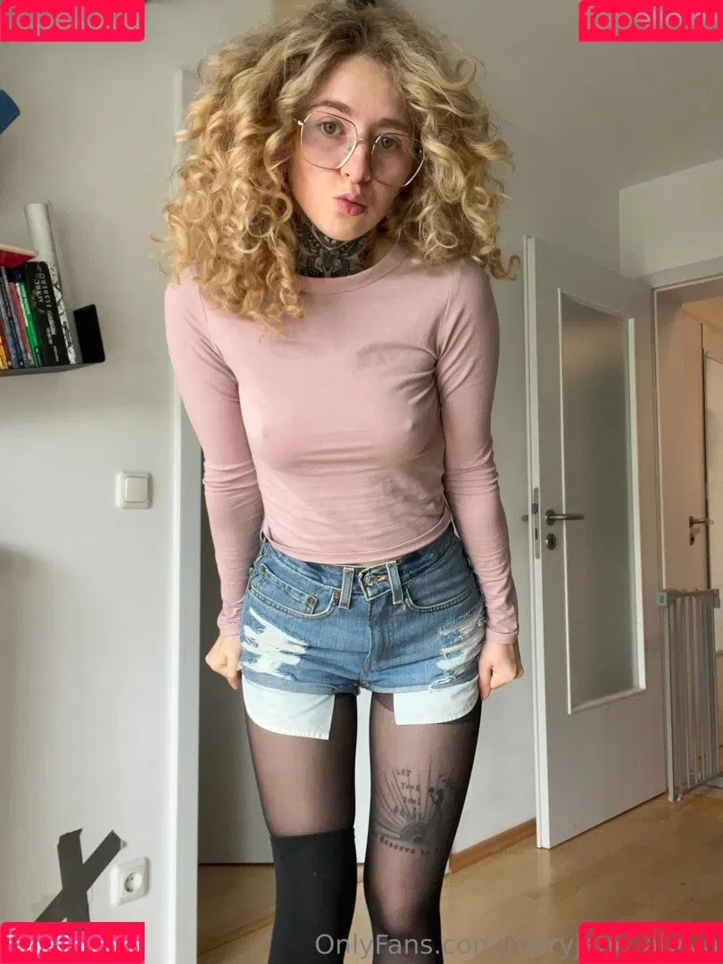 MaryjaneAuryn / MaryjaneAurynOf / MaryjaneAurynPage / maryjane.auryn / maryjane_auryn_official Onlyfans Photo Gallery 