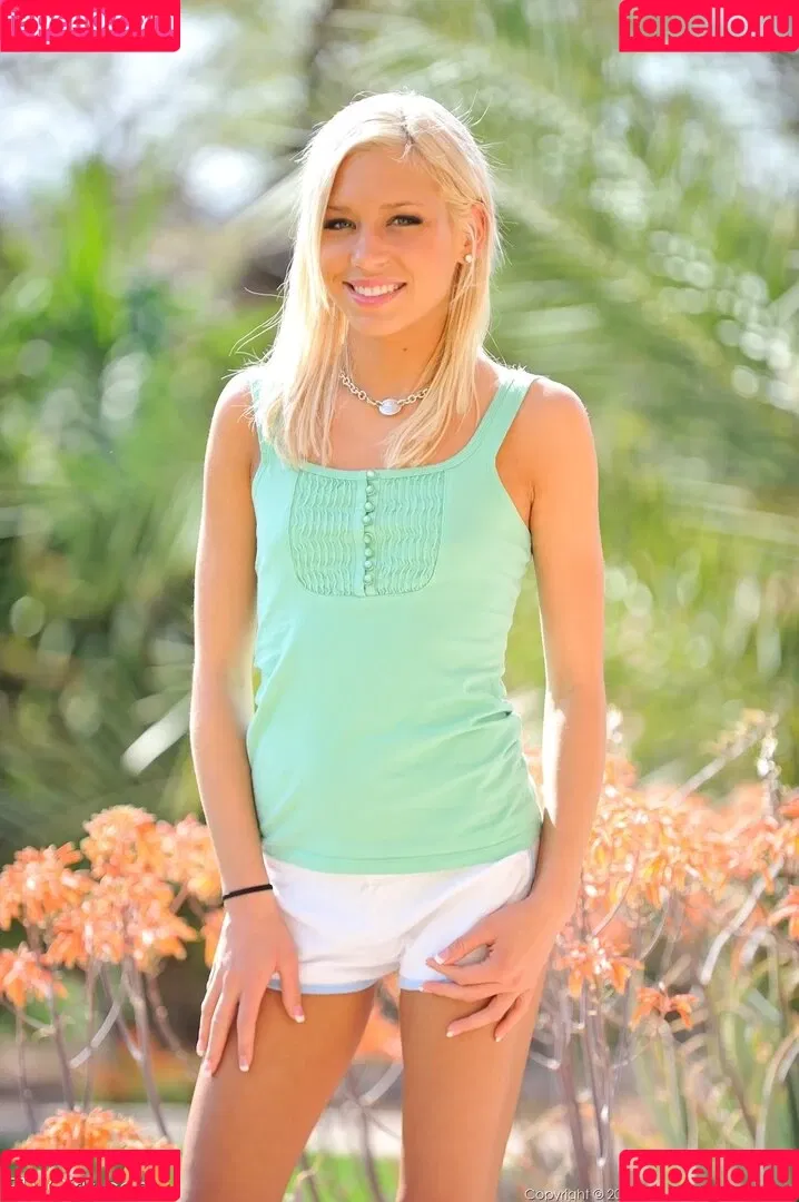 Daveney Nicole / Kacey Jordan / daveneyc / daveneynicole Onlyfans Photo Gallery 