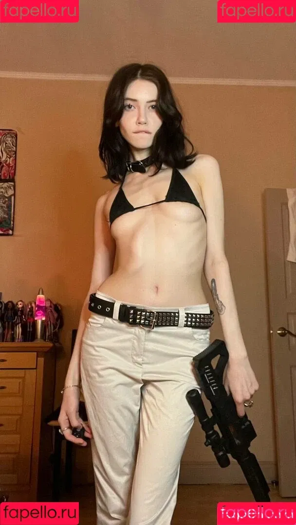 YourSmallDoll / yourteeendoll Onlyfans Photo Gallery 