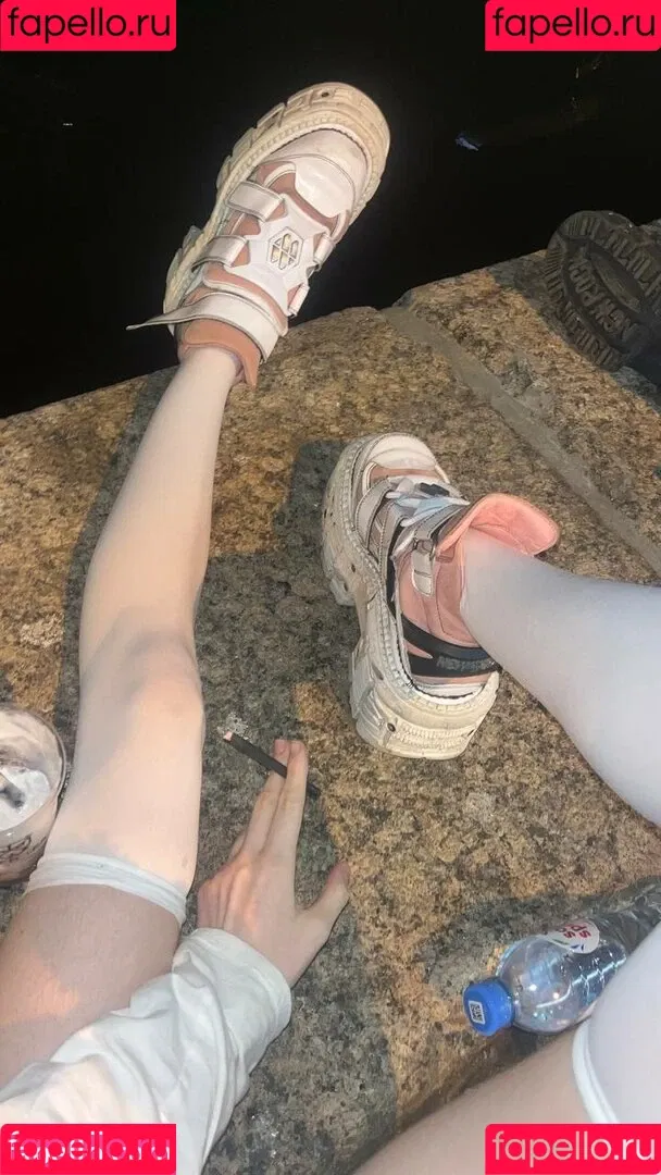 YourSmallDoll / yourteeendoll Onlyfans Photo Gallery 