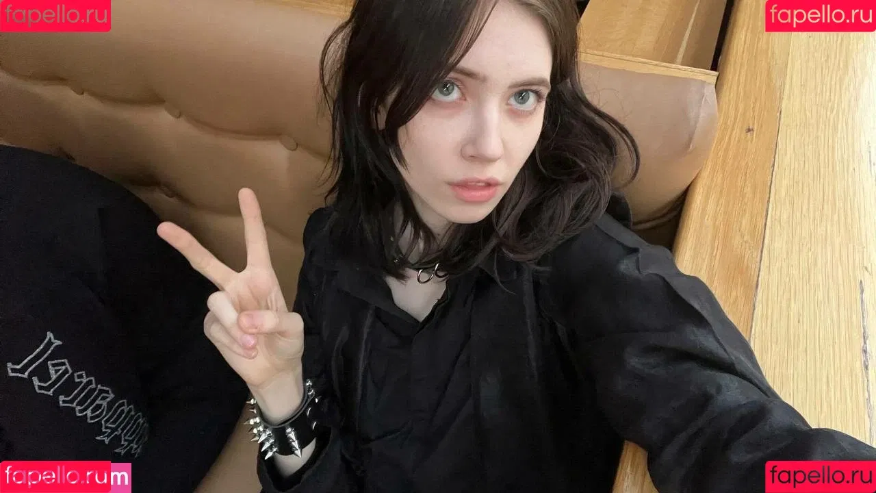 YourSmallDoll / yourteeendoll Onlyfans Photo Gallery 