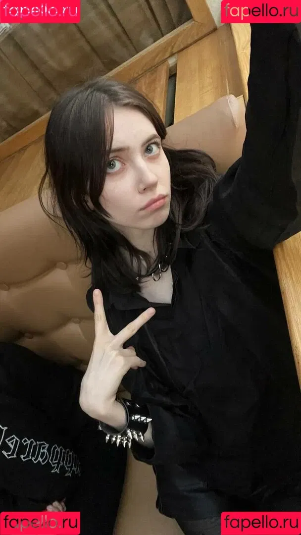 YourSmallDoll / yourteeendoll Onlyfans Photo Gallery 