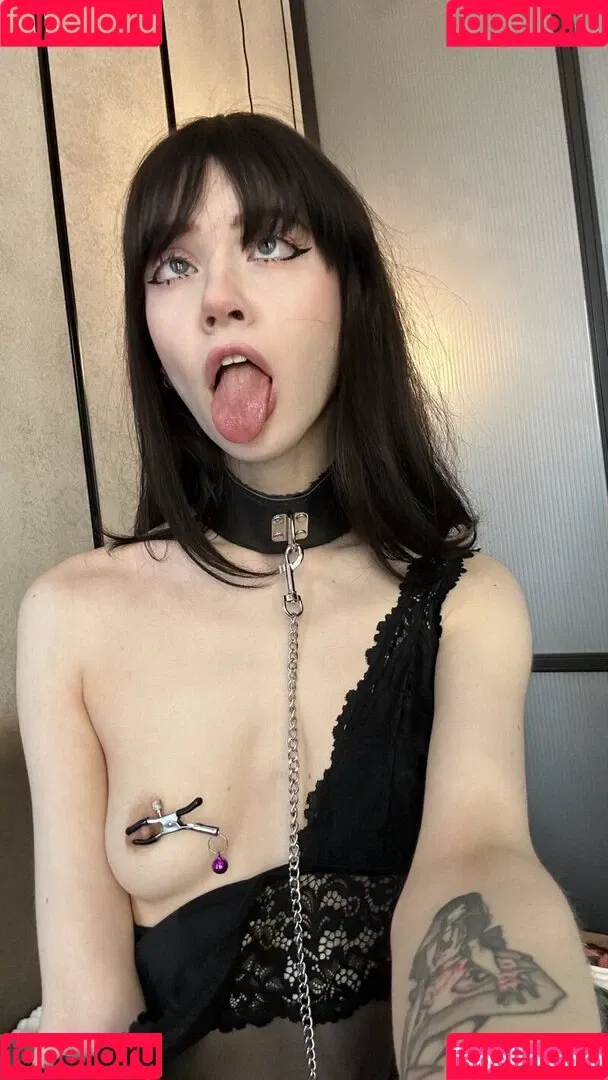 YourSmallDoll / yourteeendoll Onlyfans Photo Gallery 