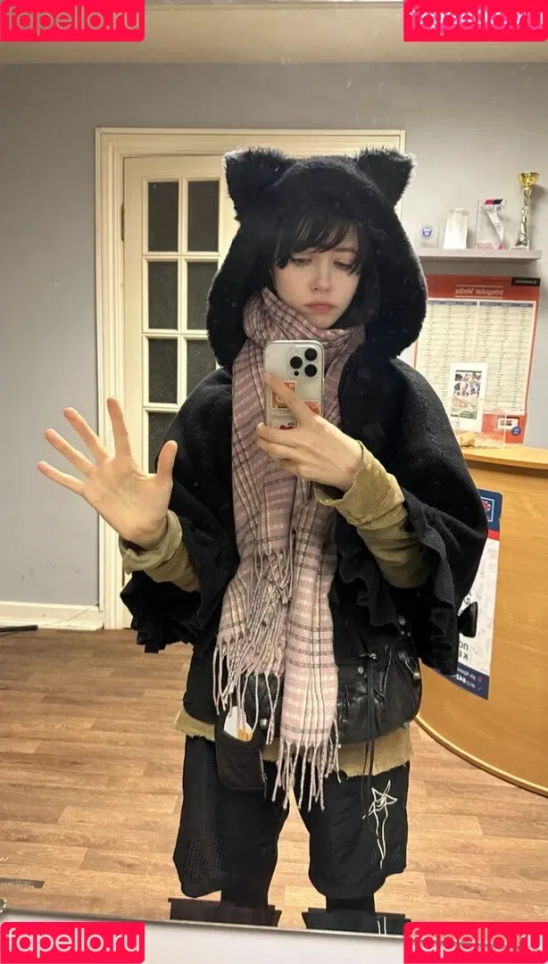 YourSmallDoll / yourteeendoll Onlyfans Photo Gallery 