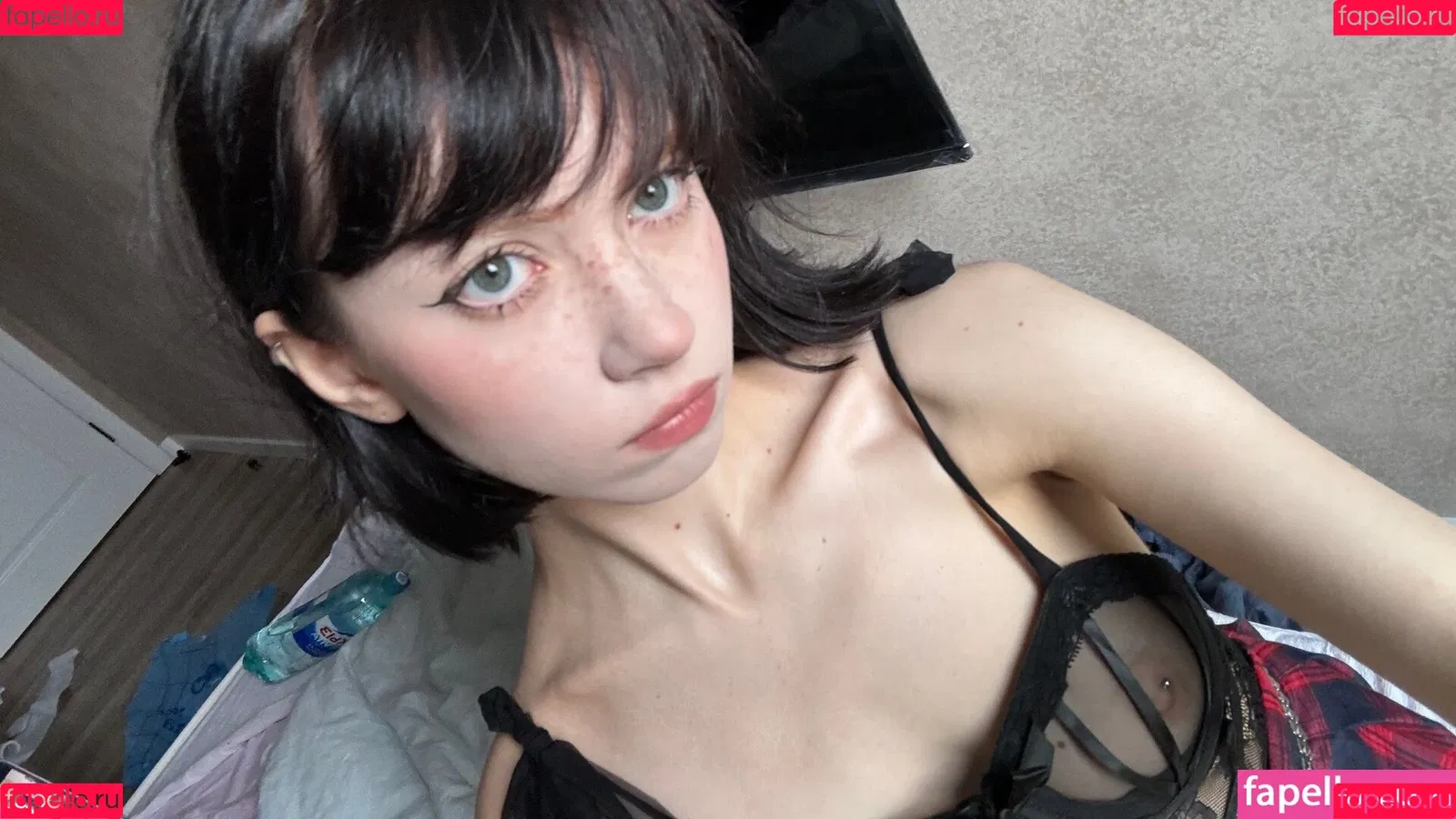 YourSmallDoll / yourteeendoll Onlyfans Photo Gallery 