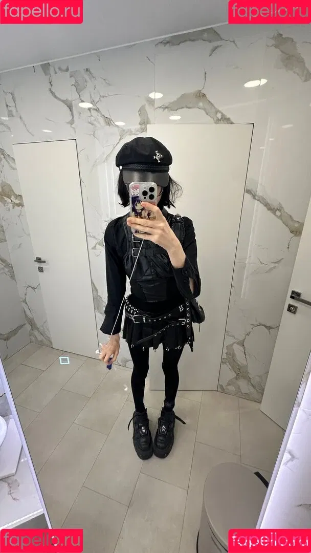 YourSmallDoll / yourteeendoll Onlyfans Photo Gallery 