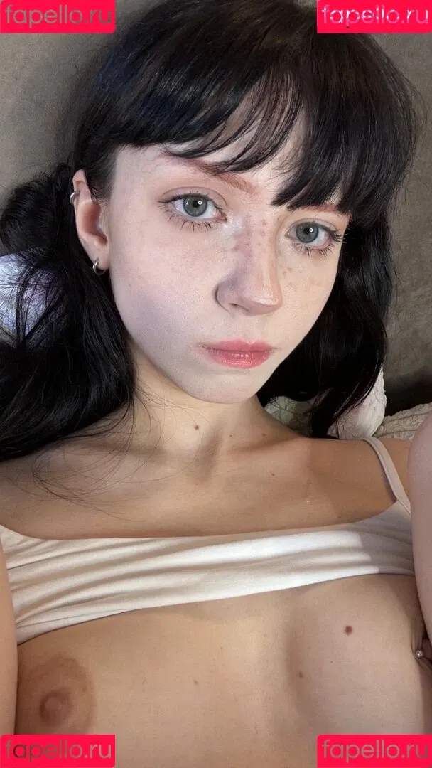 YourSmallDoll / yourteeendoll Onlyfans Photo Gallery 