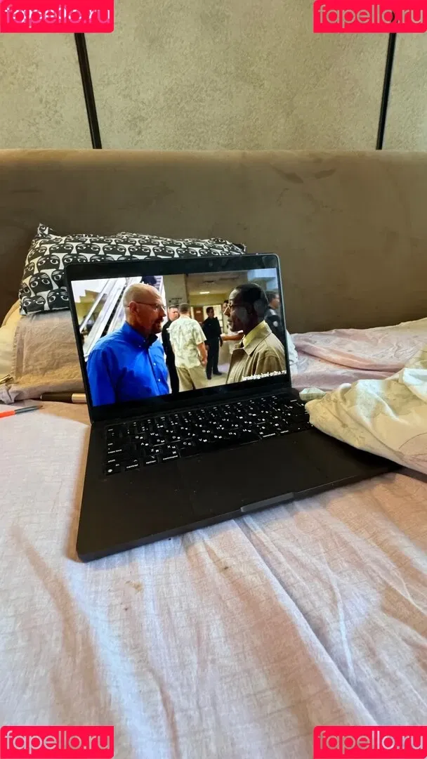 YourSmallDoll / yourteeendoll Onlyfans Photo Gallery 