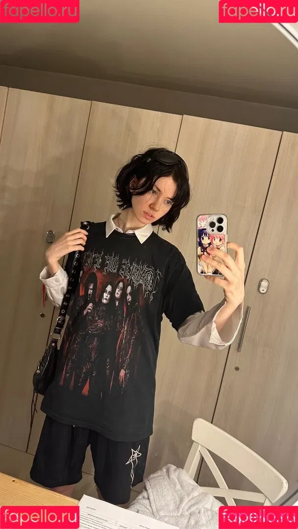 YourSmallDoll / yourteeendoll Onlyfans Photo Gallery 