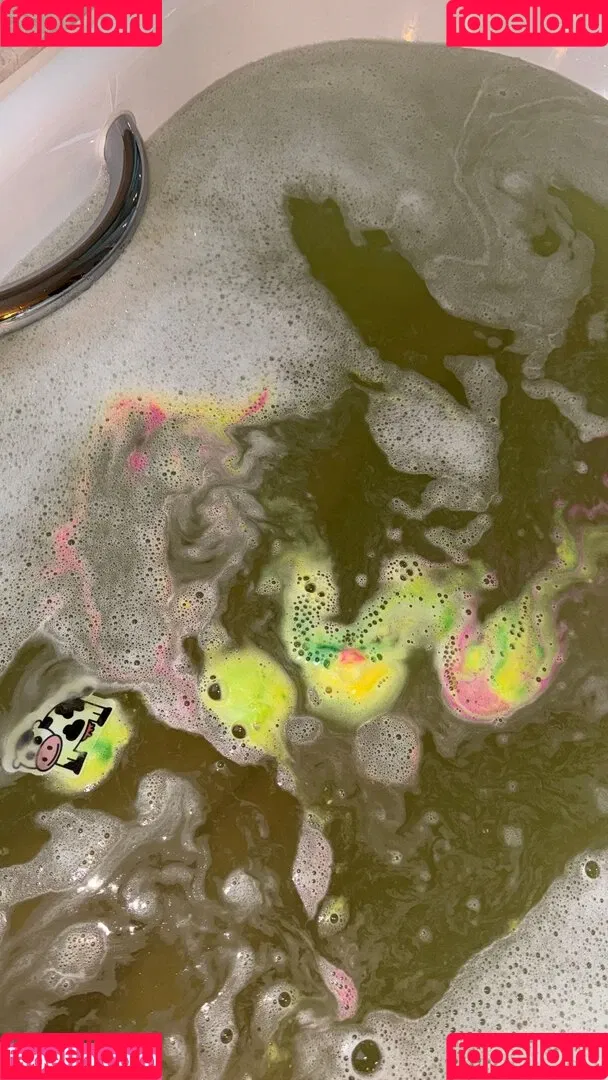 YourSmallDoll / yourteeendoll Onlyfans Photo Gallery 