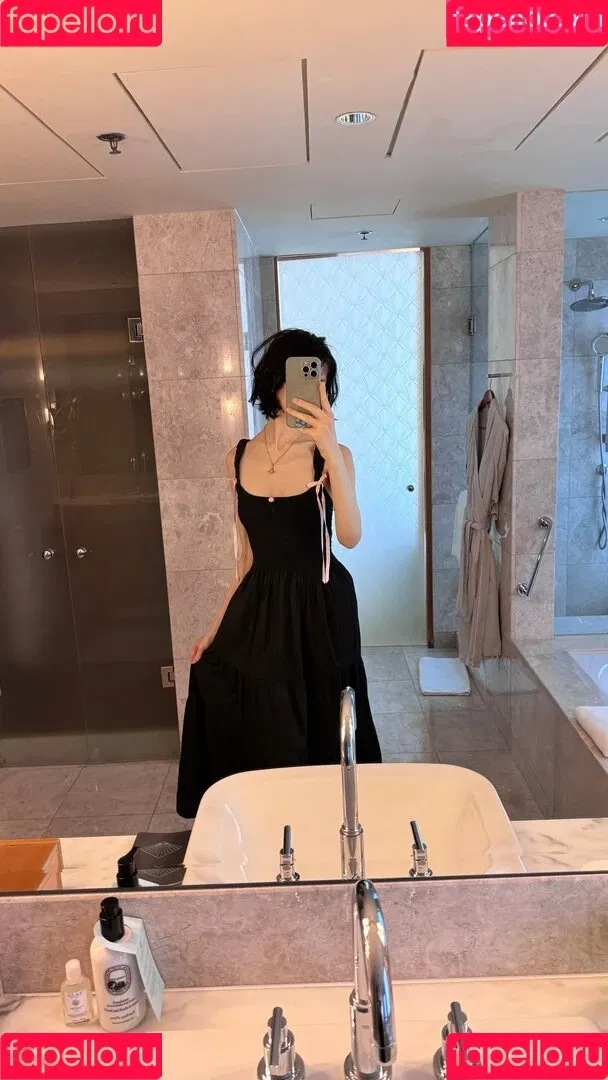 YourSmallDoll / yourteeendoll Onlyfans Photo Gallery 